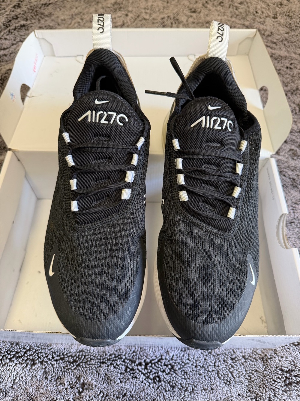 Nike Air270 Men’s Black and White Athletic Sneakers